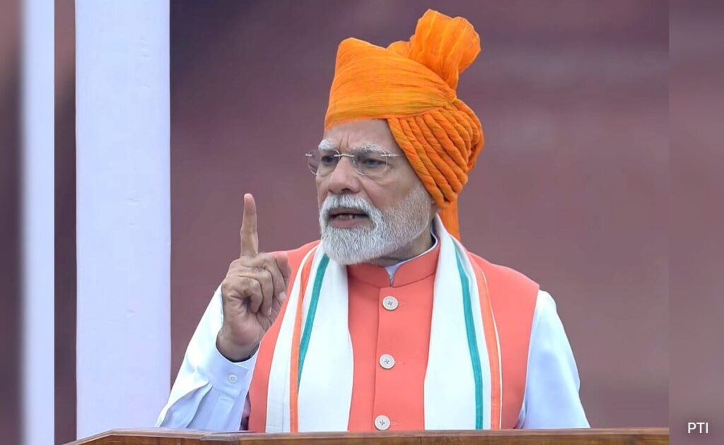 ममता के किले में पीएम मोदी का दमदार दौरा, आज 3 बड़ी रैलियों में दिखाएंगे ताकत
