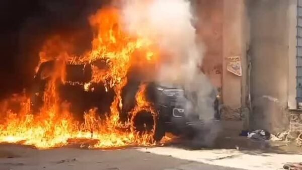 Kupwara Bus Stand Fire: देर रात भीषण आग, 7 बसें जलकर खाक